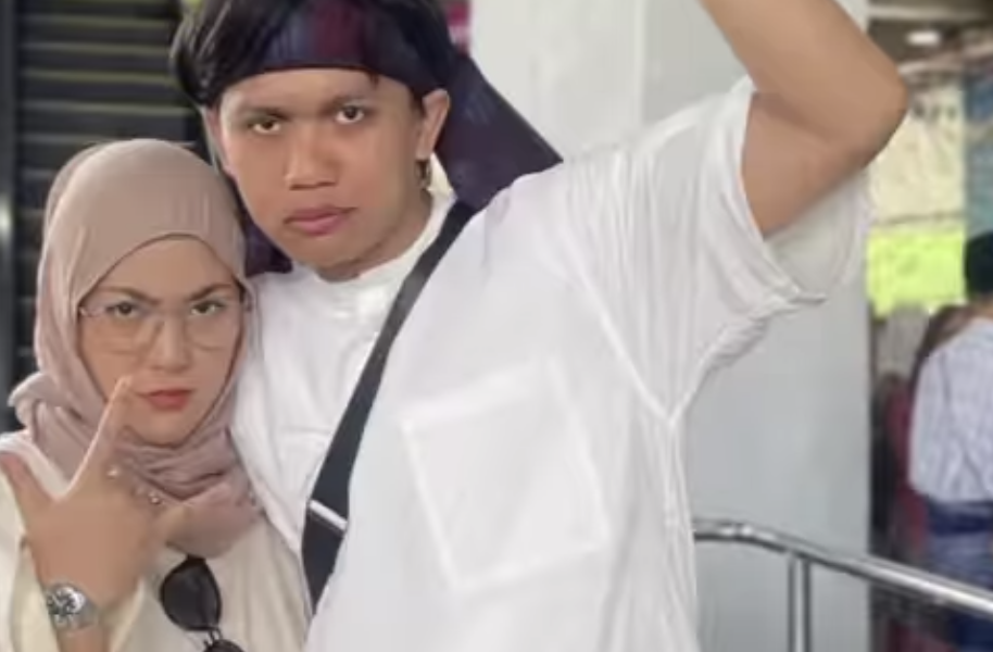 Biodata Shila Amzah Penyanyi Terkenal Malaysia – MURAI